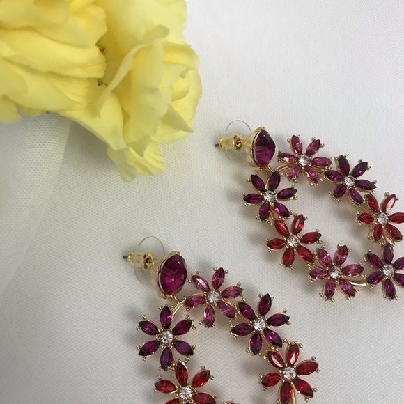 Flower Gold-Tone Drop Earrings - Picture 5 of 14